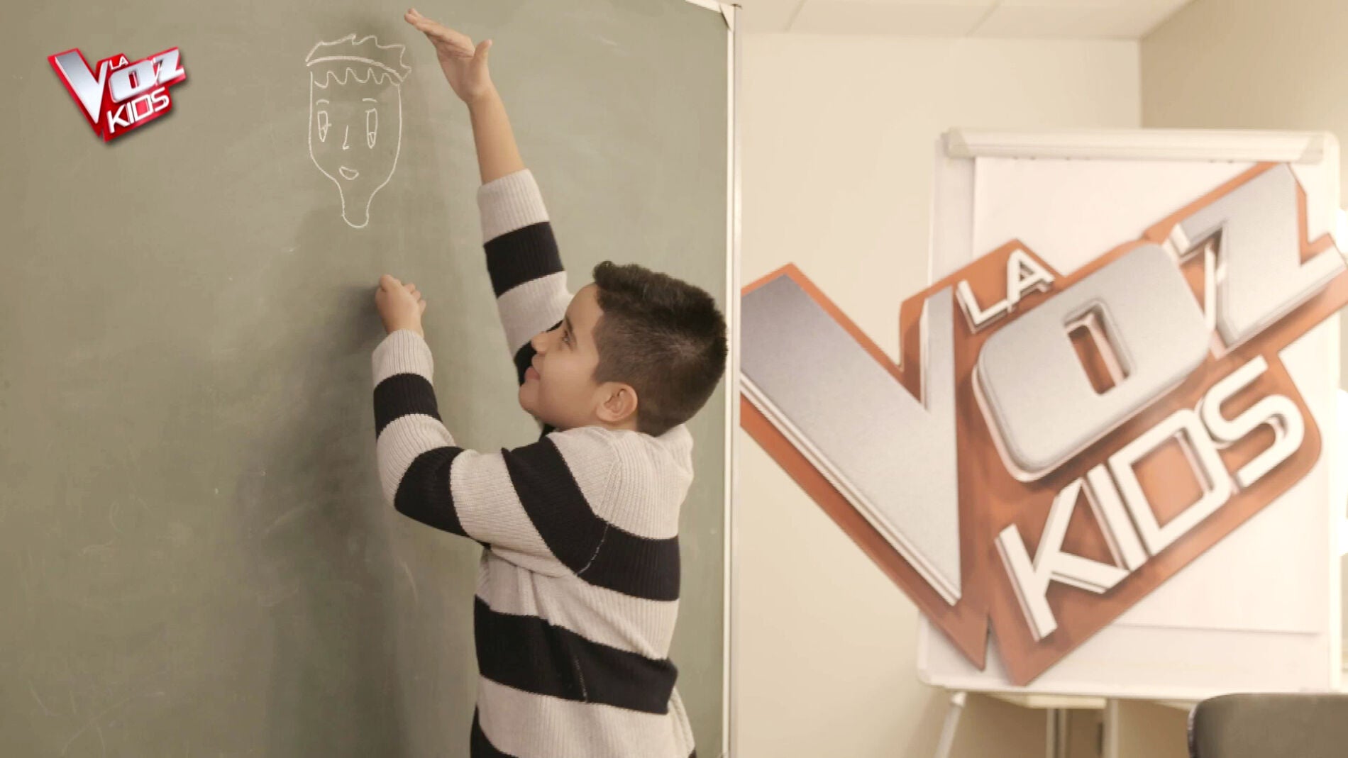 Los ni&ntilde;os de 'La Voz Kids' definen a David Bisbal: "Es el de la patada con voltereta"