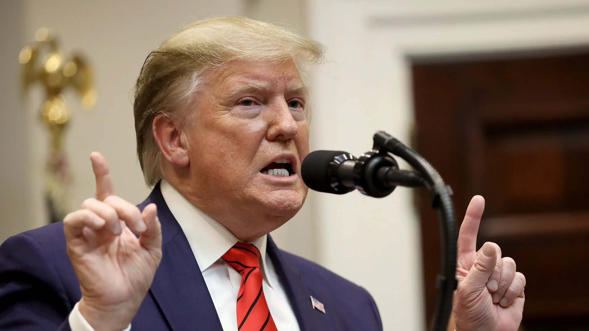 Donald Trump ataca a Popovich y Kerr Donald Trump ataca a Popovich y Kerr