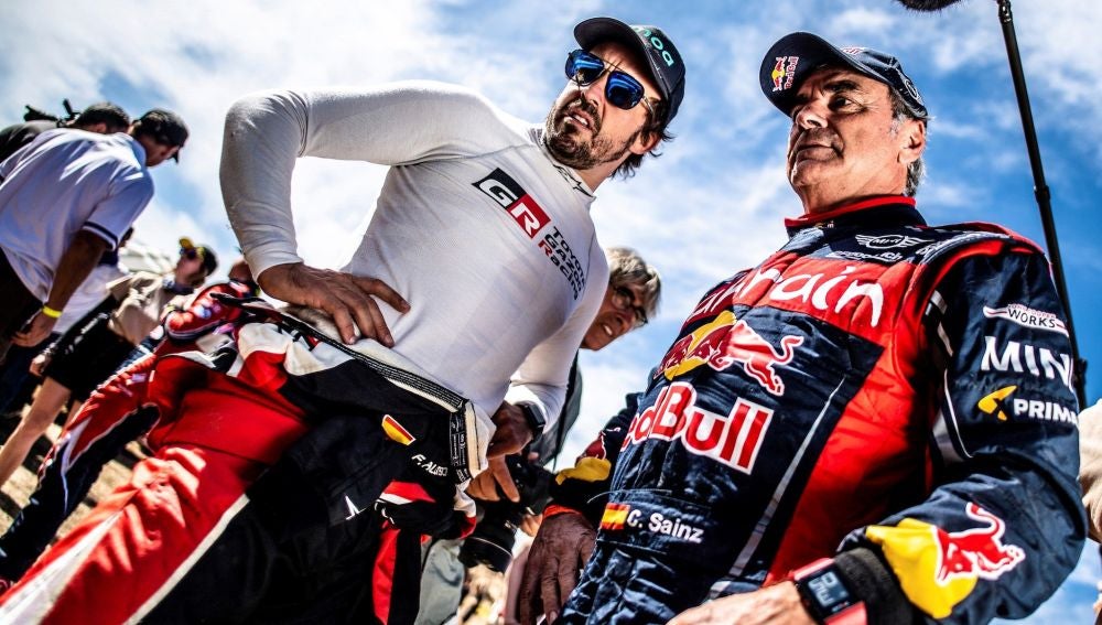 Fernando Alonso y Carlos Sainz, en el Rally de Marruecos