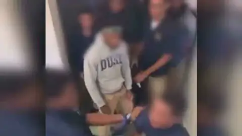Agresión a un compañero de instituto Agresión a un compañero de instituto