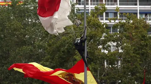 El cabo primero Pozo tras chocar con una farola El cabo primero Pozo tras chocar con una farola