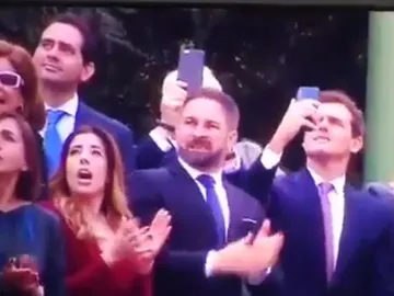 La reacción al accidente del paracaidista La reacción al accidente del paracaidista