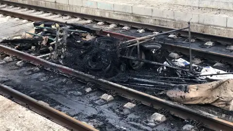 Las vías del AVE entre Girona y Barcelona, fundidas Las vías del AVE entre Girona y Barcelona, fundidas
