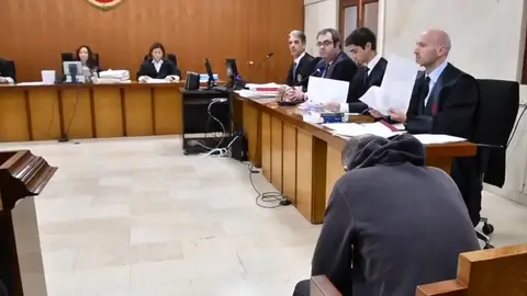 El acusado de quemar a su mujer El acusado de quemar a su mujer