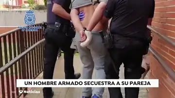 REEMPLAZO Liberada la mujer que estaba retenida por su pareja en un piso de Leganés REEMPLAZO Liberada la mujer que estaba retenida por su pareja en un piso de Leganés
