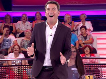 El doble apellido que hace estallar de risa a Arturo Valls y a todo el plató de '¡Ahora caigo!' El doble apellido que hace estallar de risa a Arturo Valls y a todo el plató de '¡Ahora caigo!'