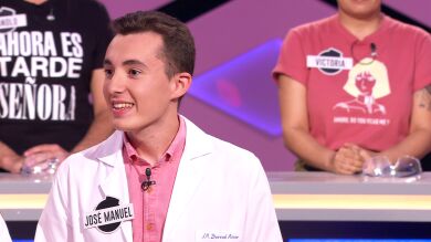 Un concursante de '¡Boom!' encuentra su vocación para ser médico en la Feria de Sevilla