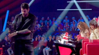 Los coaches revolucionan el plató de ‘La Voz Kids’ bailando el ‘swish swish’