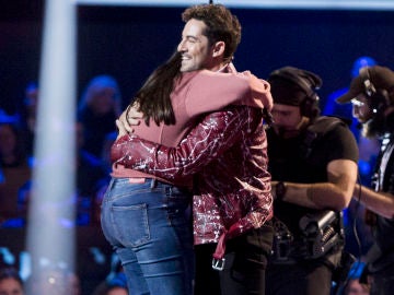 David Bisbal consigue la gran voz de Ana Escudero