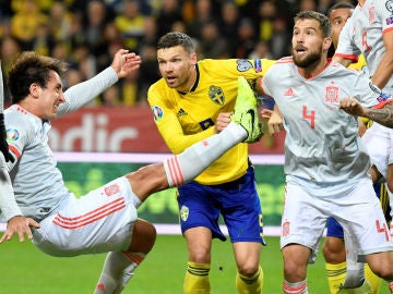 Berg, en el gol de Suecia contra España