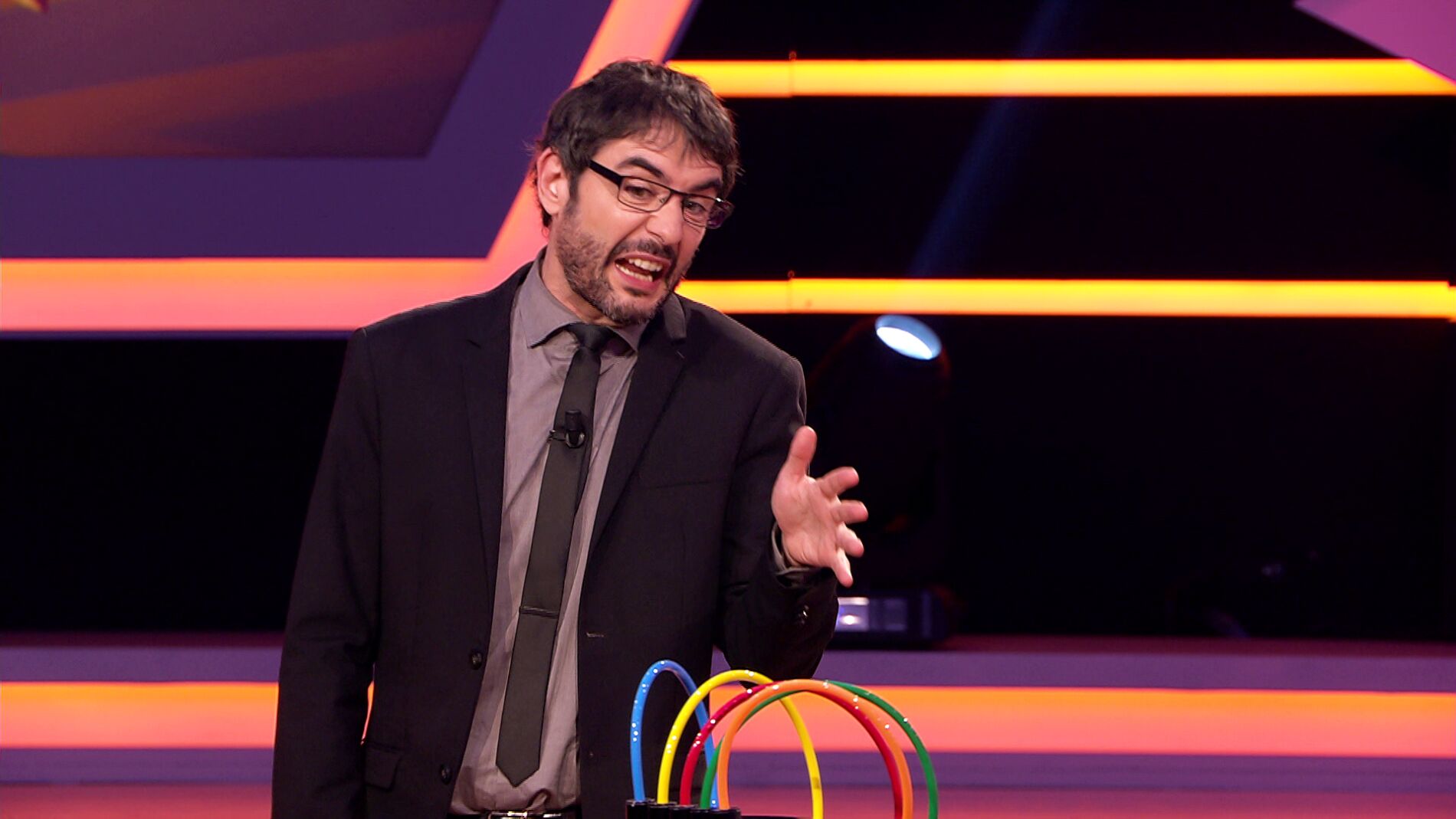 "Ser el plan b es lo mejor que me ha pasado en la vida", Juanra Bonet se solidariza con estas concursantes de '&iexcl;Boom!'
