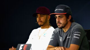 Fernando Alonso y Lewis Hamilton