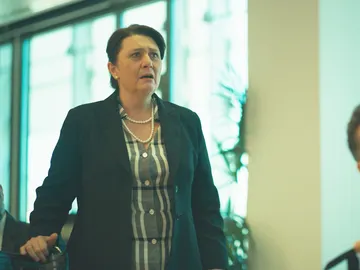 Macarena, a Benigna: "Tu nieto violó a mi hijo" Macarena, a Benigna: "Tu nieto violó a mi hijo"