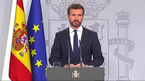 Casado ve a Sánchez desbordado y pide la aplicación de la Ley de Seguridad Nacional Casado ve a Sánchez desbordado y pide la aplicación de la Ley de Seguridad Nacional