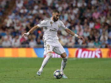 Karim Benzema durante un partido