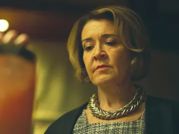 Benigna, a Carmen: "Haz que tu abogada saque toda la mierda de los Medina" Benigna, a Carmen: "Haz que tu abogada saque toda la mierda de los Medina"