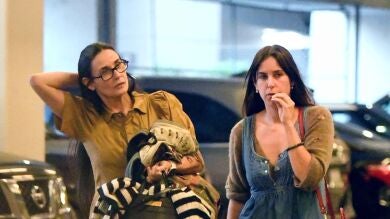 Las hijas de Demi Moore revelan por primera vez lo que sufrieron por los problemas de alcohol de su madre