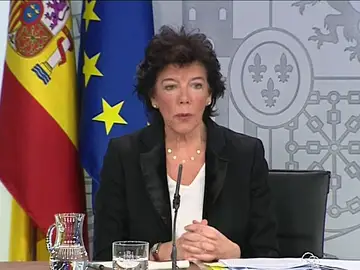 El Gobierno sobre el incidente con la familia Franco: "Todo el mundo conocía las reglas" El Gobierno sobre el incidente con la familia Franco: "Todo el mundo conocía las reglas"