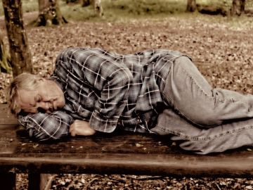 Hombre dormido (archivo) Hombre dormido (archivo)