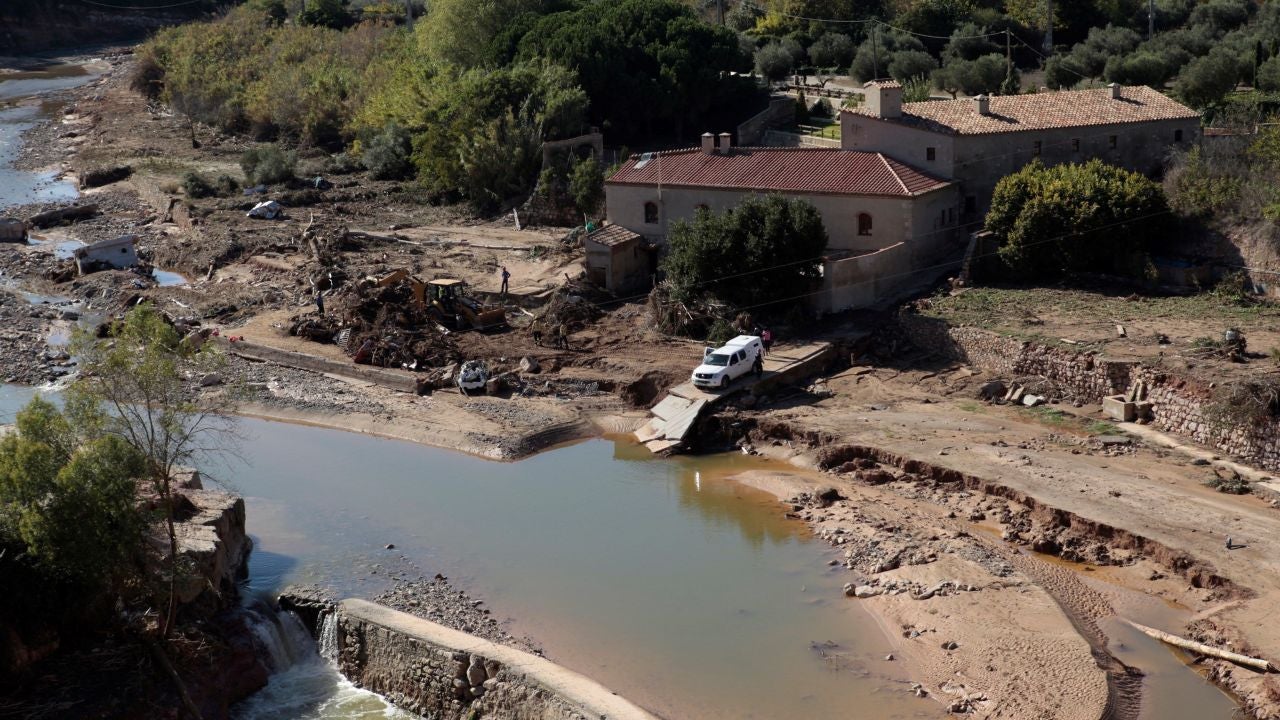 Los efectos del desbordamiento del río Francolí tras el temporal de gota fría, a vista de pájaro