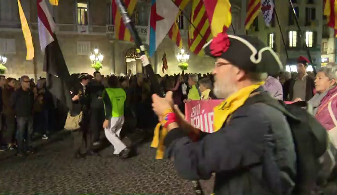 Los independentistas se movilizan para llenar Barcelona en protesta por la sentencia del 'procés' Los independentistas se movilizan para llenar Barcelona en protesta por la sentencia del 'procés'