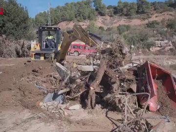 Más de 200 personas buscan a los desaparecidos por el temporal en Cataluña