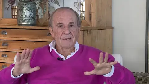 José María García habla con Antena 3 Deportes: "Tal y como está organizado el fútbol femenino es una gran mentira" José María García habla con Antena 3 Deportes: "Tal y como está organizado el fútbol femenino es una gran mentira"