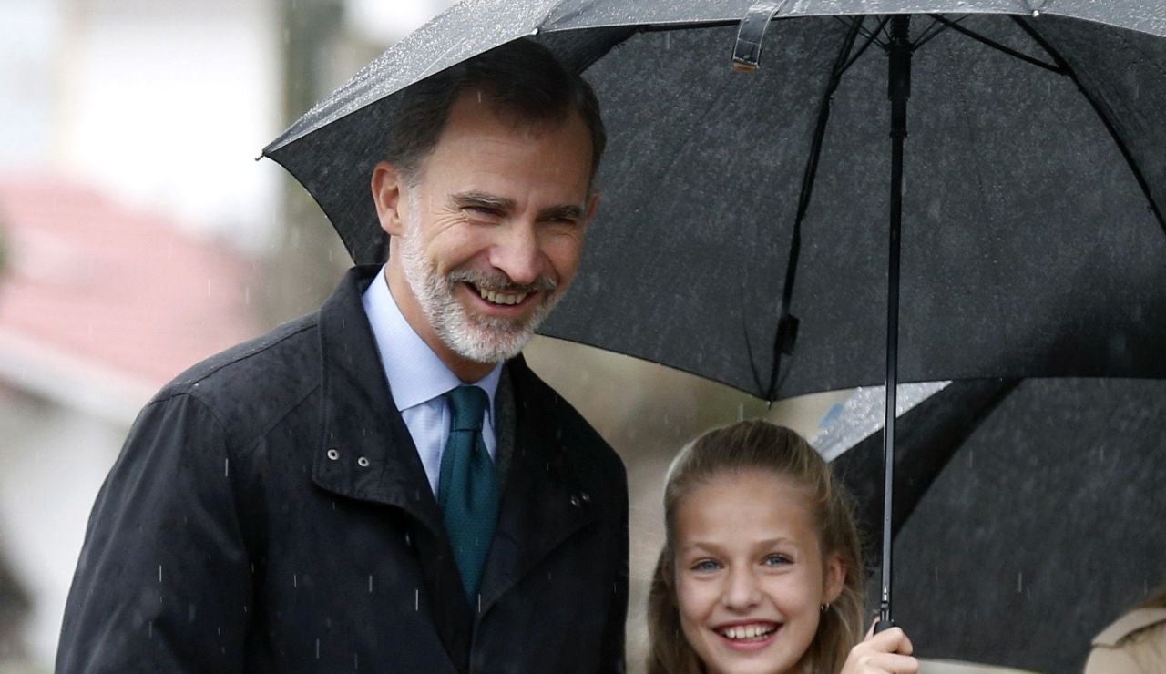 El Rey Felipe VI junto a la princesa Leonor El Rey Felipe VI junto a la princesa Leonor