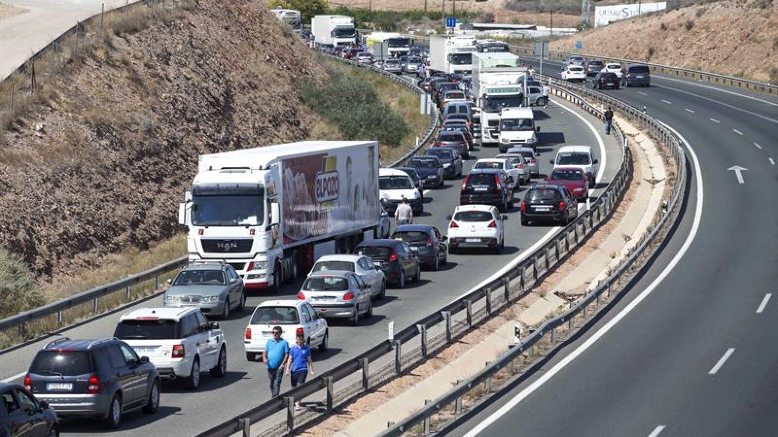 Este viernes comienza la mayor 'operación salida' de Navidad desde 2005