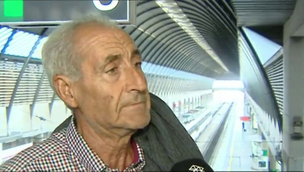 El conductor que metió el vehículo en una estación de tren de Sevilla: "no veas la que he liado"