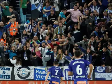 Lucas Pérez celebra su gol Lucas Pérez celebra su gol