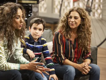 Rosario Flores presenta a Lolita, su asesora en ‘La Voz Kids’: “Me ha enseñado muchas cosas” Rosario Flores presenta a Lolita, su asesora en ‘La Voz Kids’: “Me ha enseñado muchas cosas”