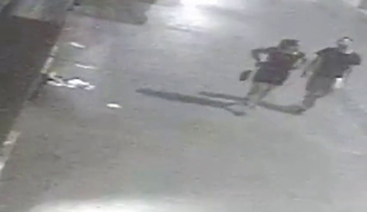 Los Mossos piden colaboración ciudadana para encontrar al asesino de un hombre en Sabadell Los Mossos piden colaboración ciudadana para encontrar al asesino de un hombre en Sabadell