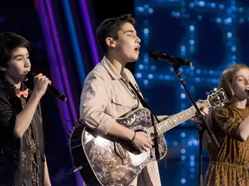 Julio Gómez, Olivia Fernández y Luis Giménez cantan ‘I’m not the only one’ en las Batallas de ‘La Voz Kids’ Julio Gómez, Olivia Fernández y Luis Giménez cantan ‘I’m not the only one’ en las Batallas de ‘La Voz Kids’