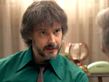 Guillermo y Julia no dejan de pensar el uno en el otro Guillermo y Julia no dejan de pensar el uno en el otro