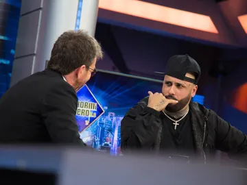 "Tienes dos opciones: morirte o quitarte", así recuerda Nicky Jam en 'El Hormiguero 3.0' cómo fue su época más oscura "Tienes dos opciones: morirte o quitarte", así recuerda Nicky Jam en 'El Hormiguero 3.0' cómo fue su época más oscura