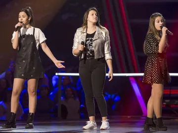 Alba Aguilar, Adriana Tonda y Giada Alessio cantan ‘Homeless’ en las Batallas de ‘La Voz Kids’ Alba Aguilar, Adriana Tonda y Giada Alessio cantan ‘Homeless’ en las Batallas de ‘La Voz Kids’