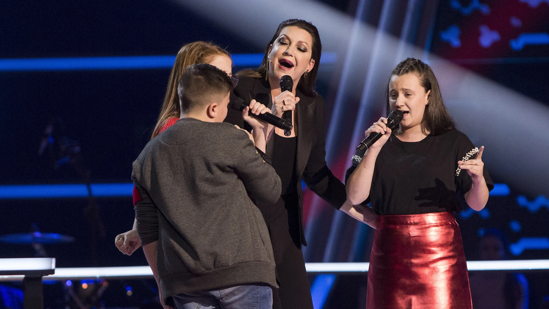 Niña Pastori canta con Chavito, Lidia España y Natalia Barone en las Batallas de ‘La Voz Kids’