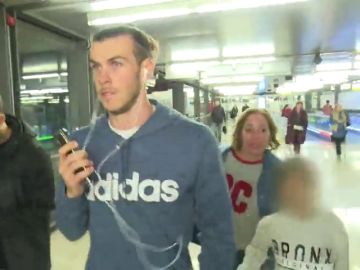 El censurado gesto de Gareth Bale con un niño: "Por favor, mi hijo te quiere mucho"