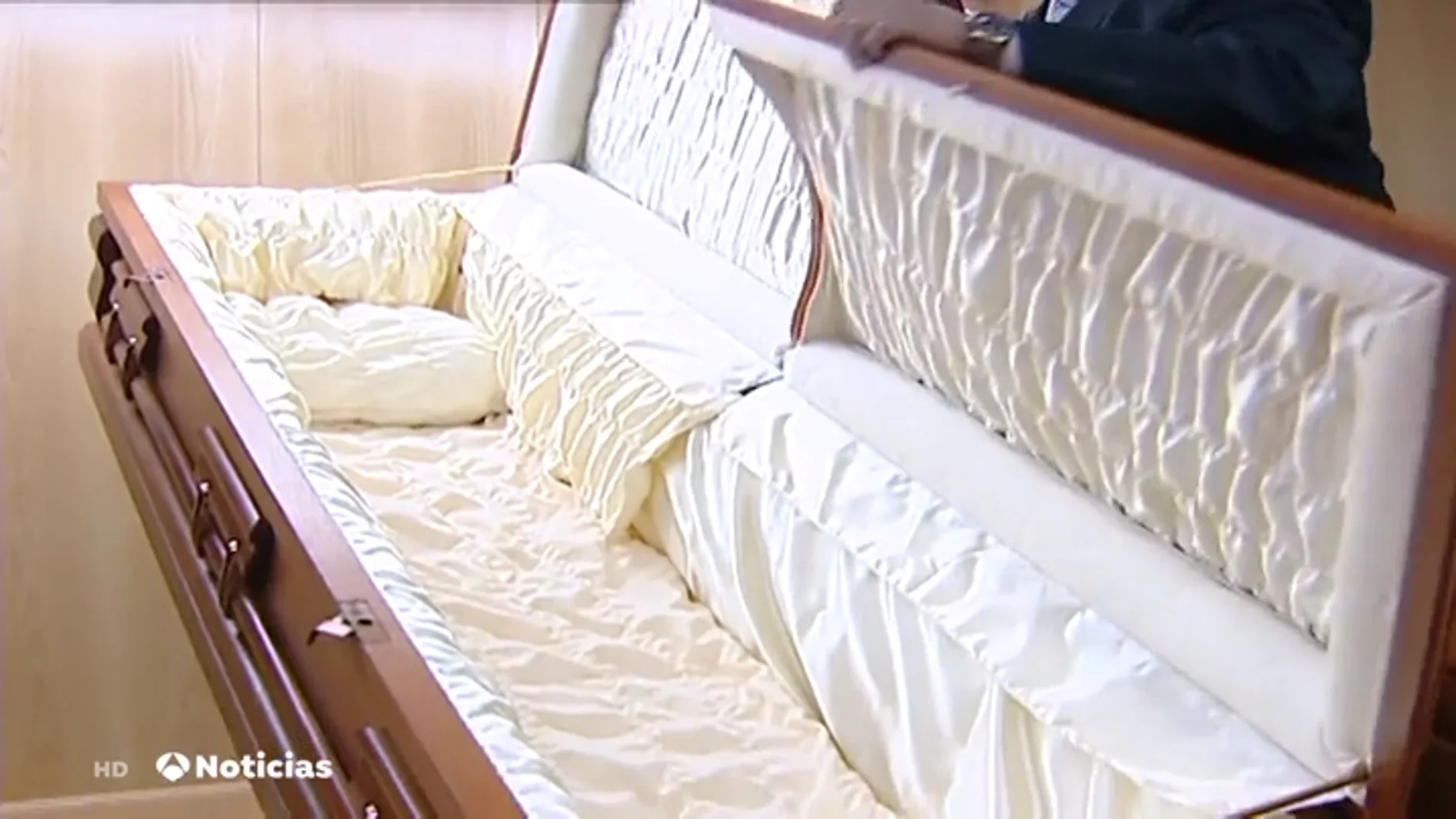 Estafa a sus seguro de defunción simulando estar muerto Estafa a sus seguro de defunción simulando estar muerto