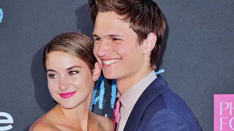 Shailene Woodley y Ansel Elgort Shailene Woodley y Ansel Elgort