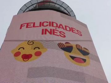 La pancarta con la que Ciudadanos felicita a Inés Arrimadas por su embarazo