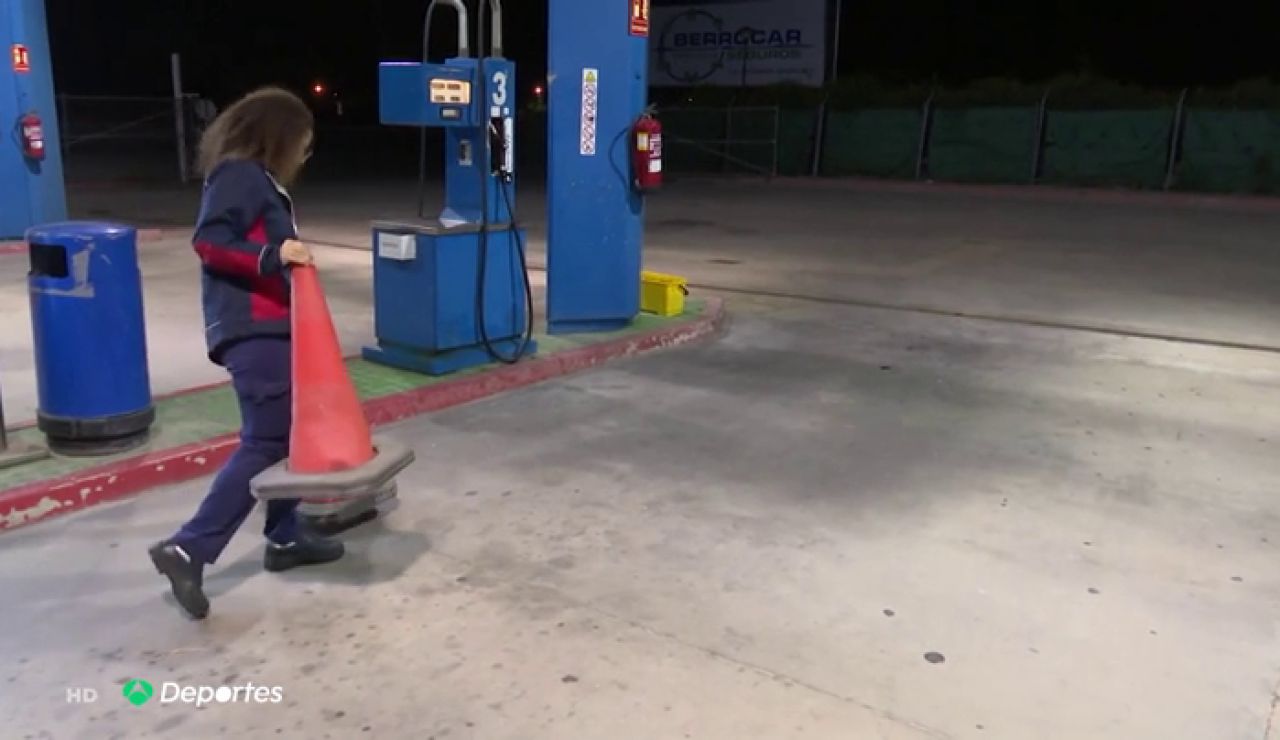 La dura historia de Lara Fernández, subcampeona del mundo de Muay Thai y trabajando en una gasolinera de noche La dura historia de Lara Fernández, subcampeona del mundo de Muay Thai y trabajando en una gasolinera de noche