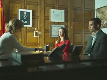 Hugo vuelve a ser sospechoso tras conocerse la verdadera identidad del cadáver Hugo vuelve a ser sospechoso tras conocerse la verdadera identidad del cadáver