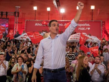 Pedro Sánchez en un acto de campaña