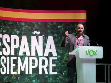Santiago Abascal comienza la campaña en Hospitalet Santiago Abascal comienza la campaña en Hospitalet