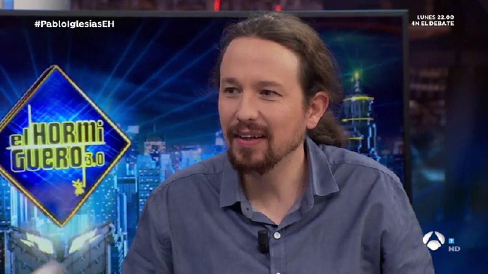 Pablo Iglesias da