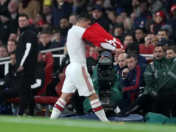 Granit Xhaka y su polémica reacción tras ser sustituido Granit Xhaka y su polémica reacción tras ser sustituido
