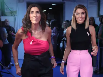 Paz Padilla y su hija Anna Ferrer Paz Padilla y su hija Anna Ferrer