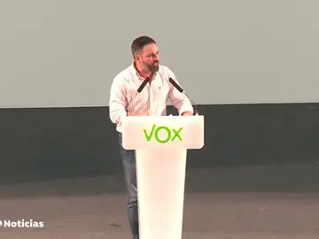 Santiago Abascal: "Si ganamos las elecciones generales 2019 detendremos a Torra" Santiago Abascal: "Si ganamos las elecciones generales 2019 detendremos a Torra"